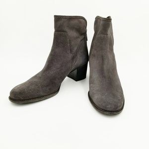 NEW AQUATALIA TAYLOR Bootie Grey Leather